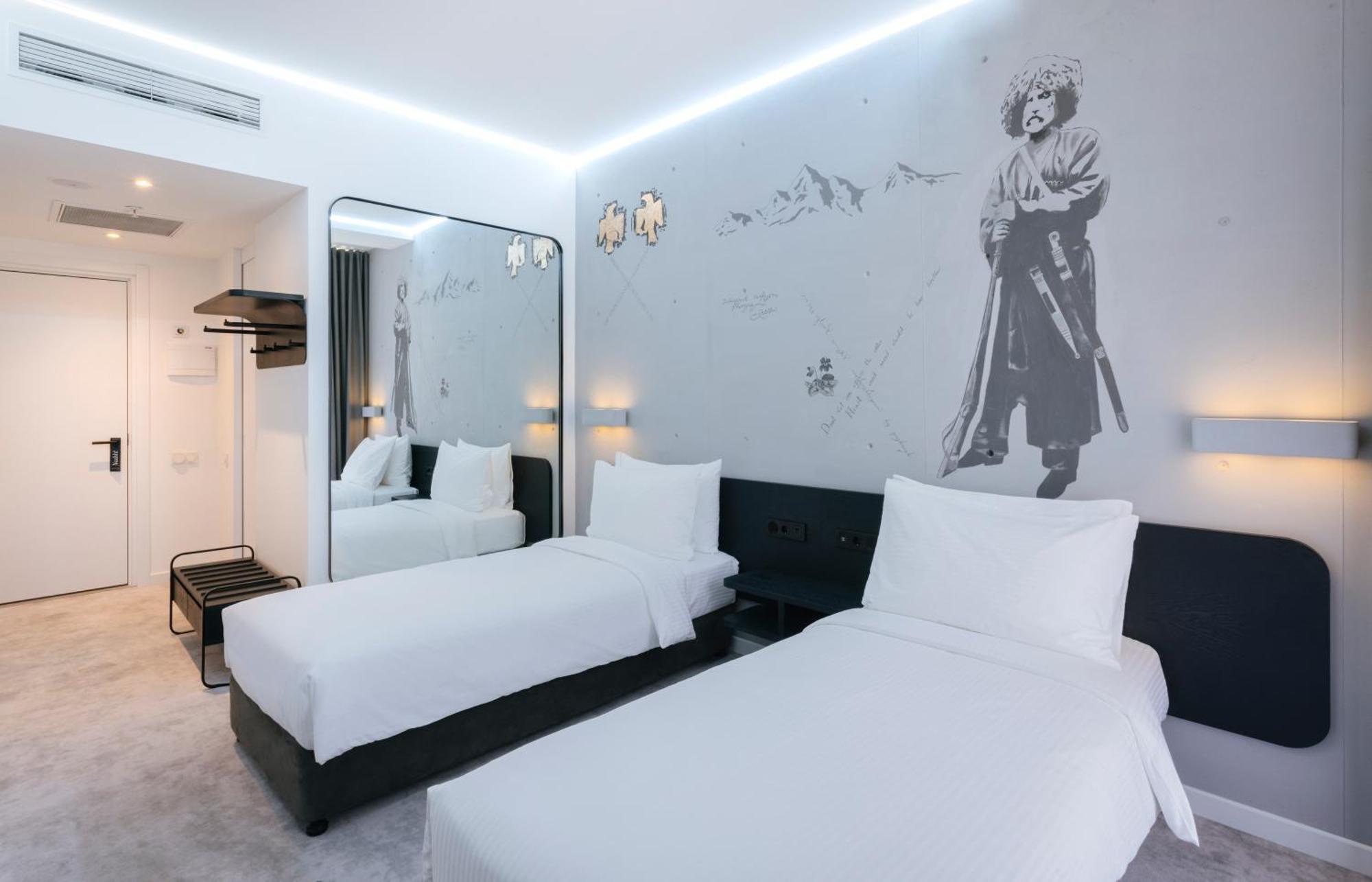 Hotel Golden Tulip Design Tbilisi Exterior foto